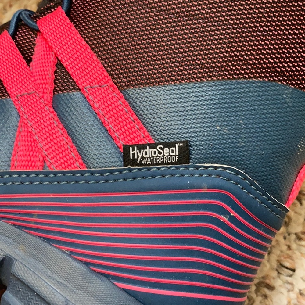 NorthFace Winter Boots - Picture 6 of 6